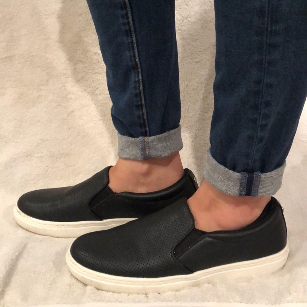 Slip on Skechers
